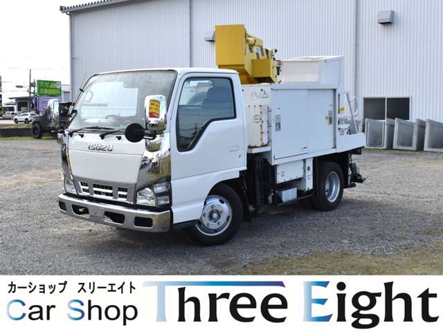 Isuzu Elf 3