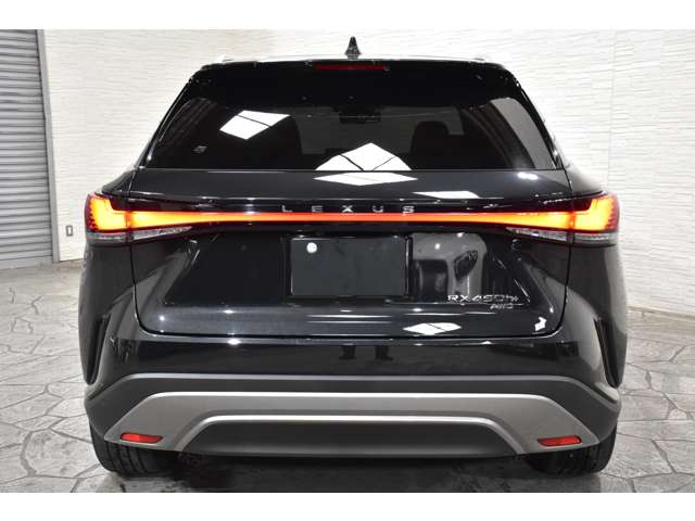 Lexus RX 8