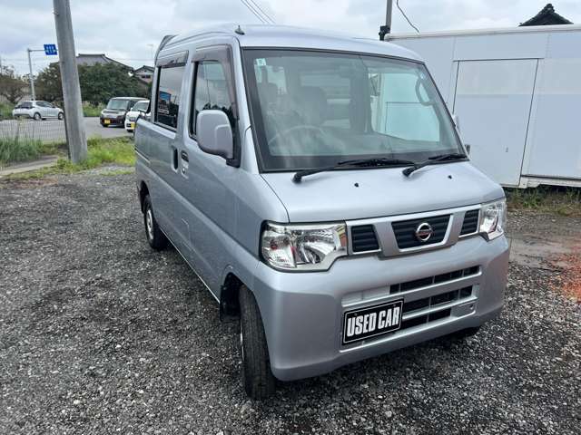 Nissan NV100 Clipper 2