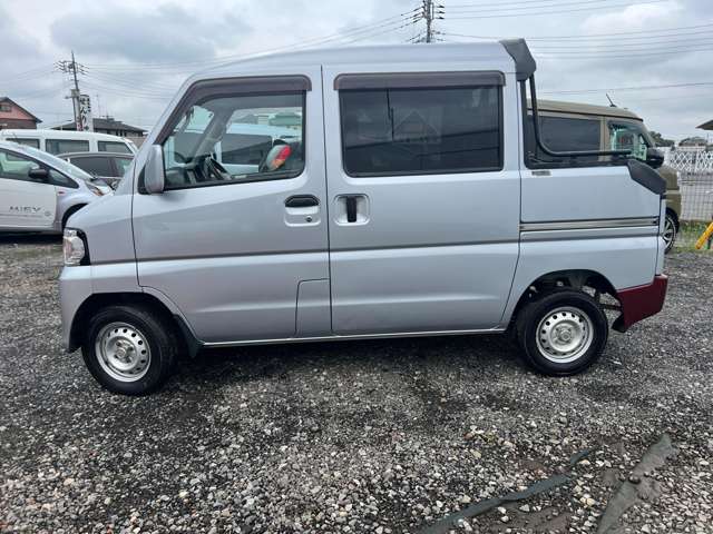 Nissan NV100 Clipper 6