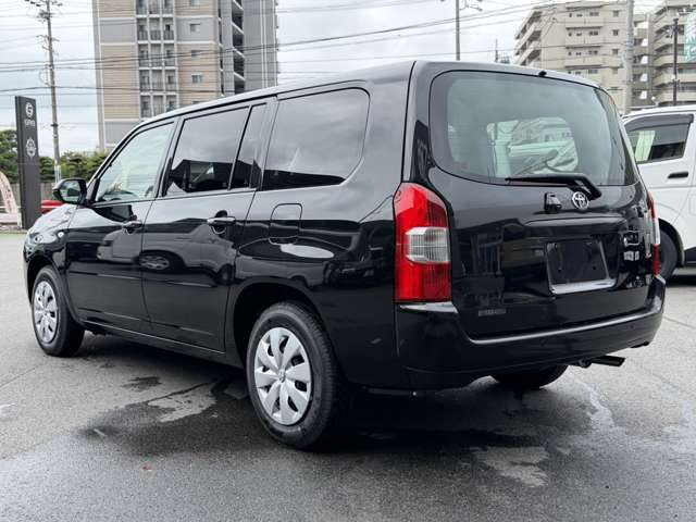 Toyota Probox Van 11