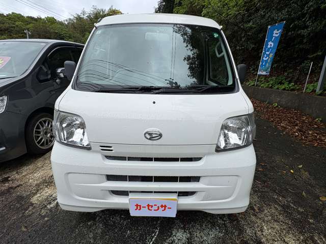 Daihatsu Hijet Cargo 9