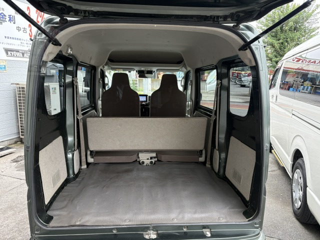 Suzuki Every 11