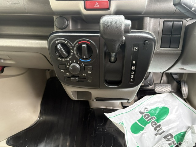 Suzuki Every 6
