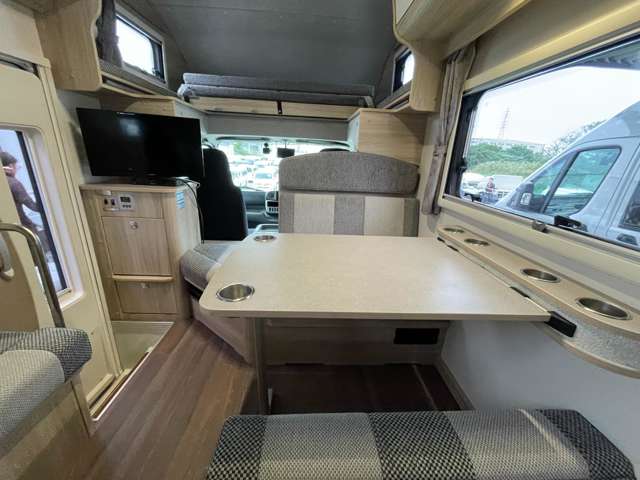 Toyota Camroad 3