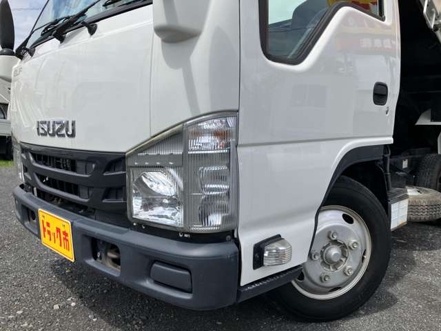 Isuzu Elf 9