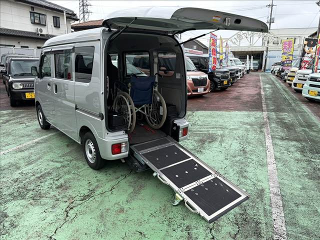 Suzuki Every 8