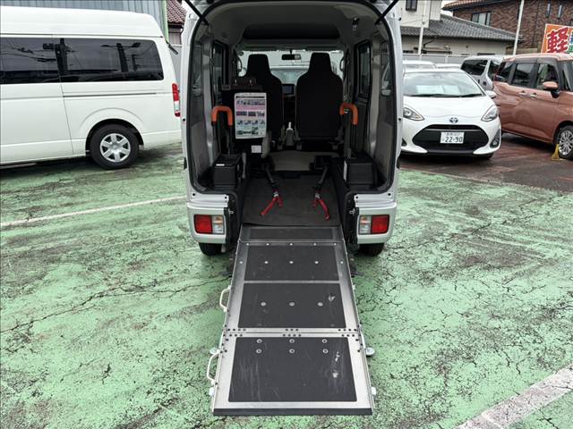 Suzuki Every 9