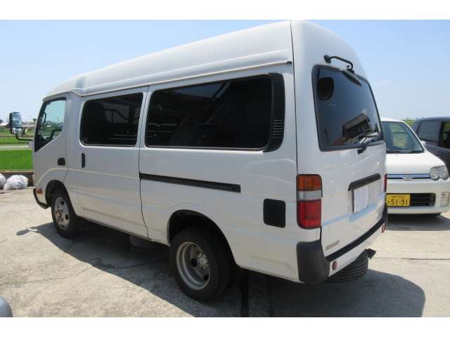 Toyota Dyna Route Van 6