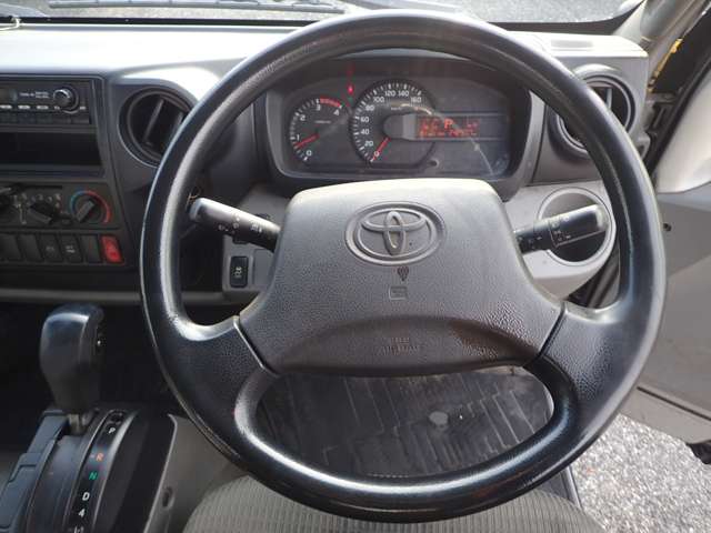 Toyota Toyoace 11
