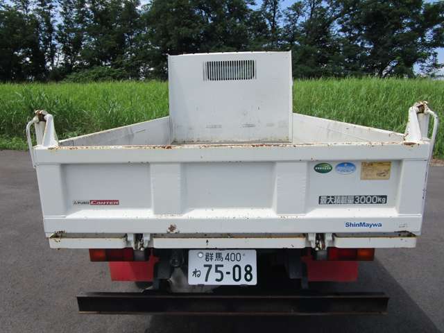 Mitsubishi Fuso Canter 6