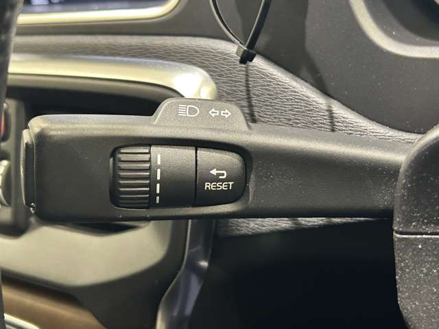 Volvo V40 Cross Country 6