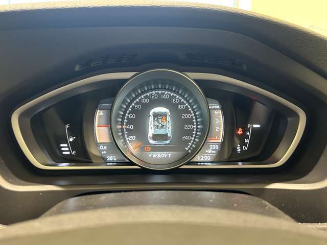 Volvo V40 Cross Country 10