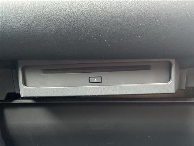 Toyota Noah 11