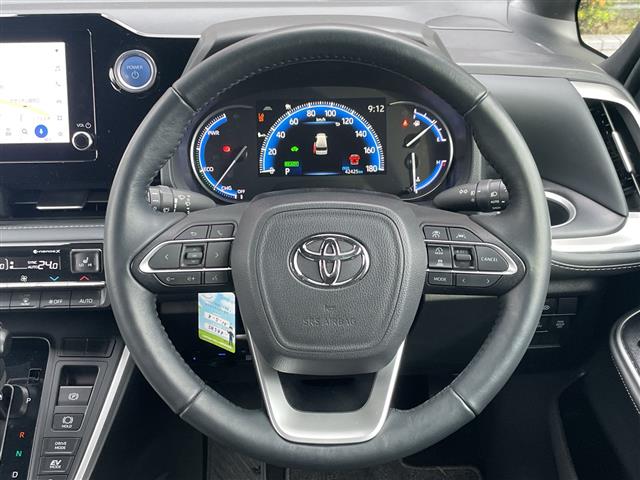 Toyota Noah 12