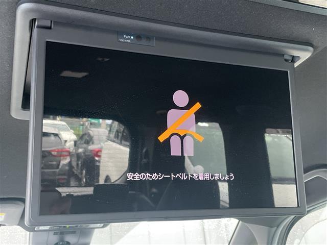 Toyota Noah 5