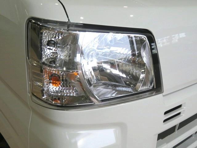 Daihatsu Hijet Cargo 8