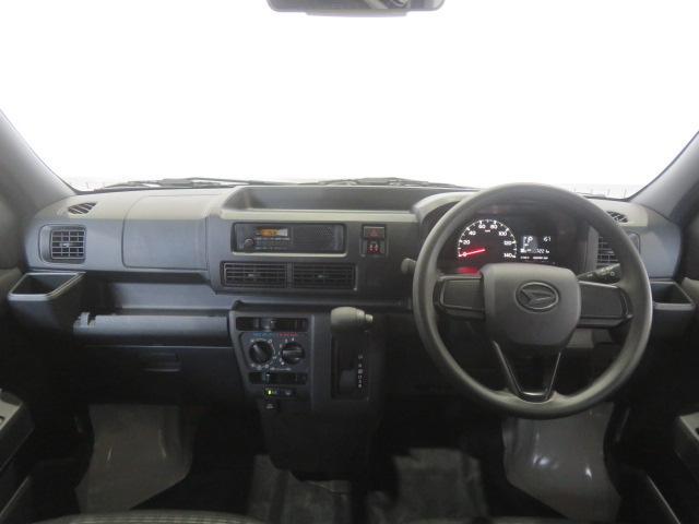 Daihatsu Hijet Cargo 10