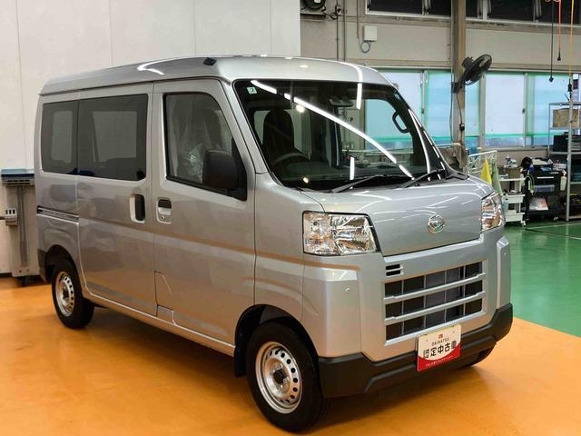Daihatsu Hijet Cargo 4