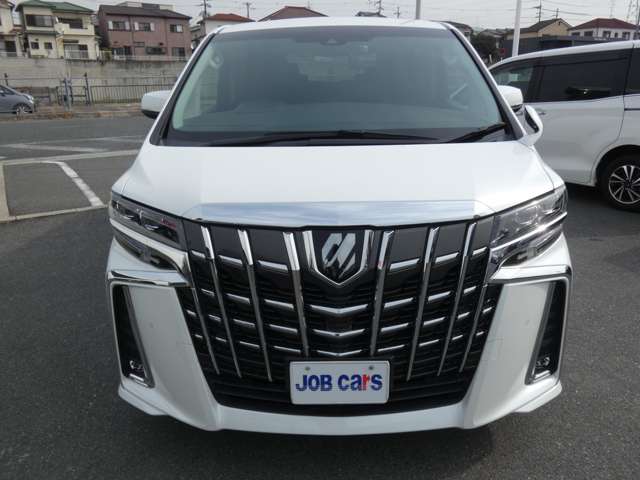 Toyota Alphard 6