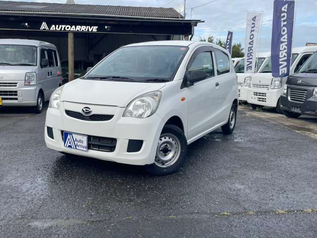 Daihatsu Mira 2