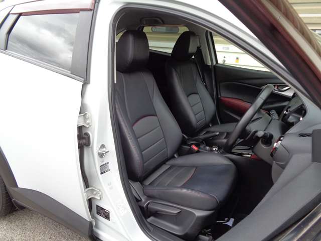 Mazda CX-3 4