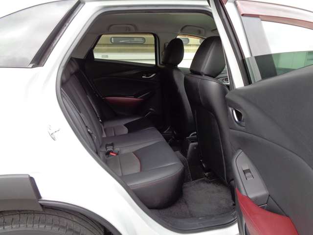 Mazda CX-3 6
