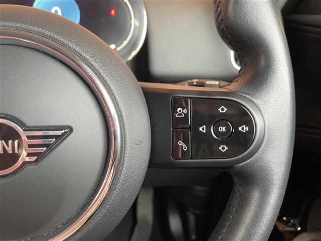 MINI Crossover 10