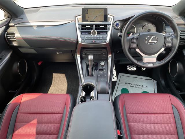 Lexus NX 3