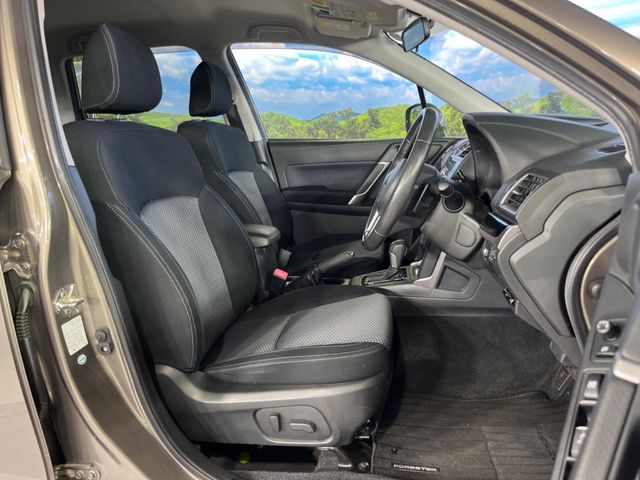 Subaru Forester 9