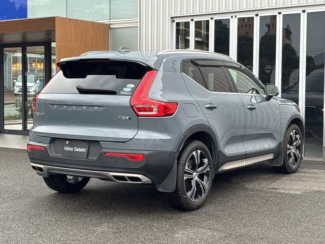 Volvo XC40 12