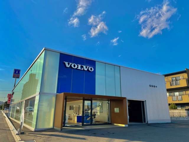 Volvo XC40 4