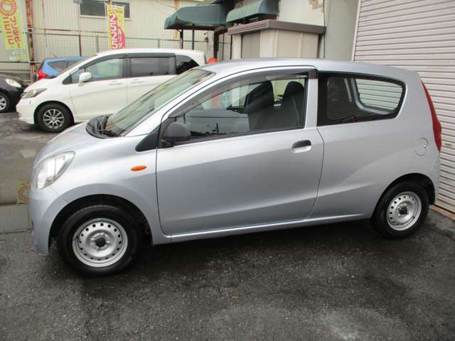 Daihatsu Mira 8