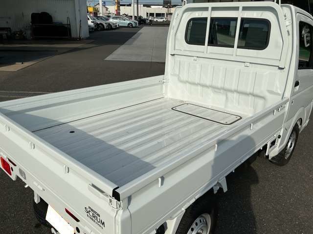 Mazda Scrum Truck 11