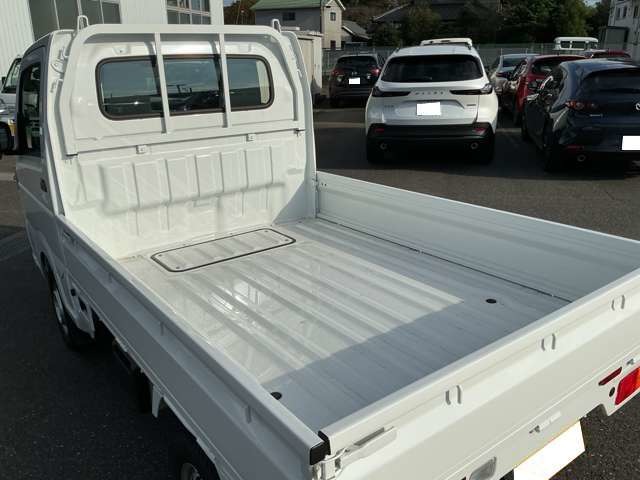 Mazda Scrum Truck 10