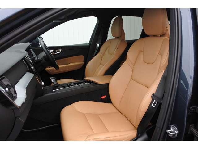 Volvo XC60 9