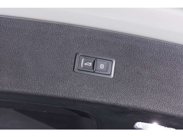 Audi SQ5 10