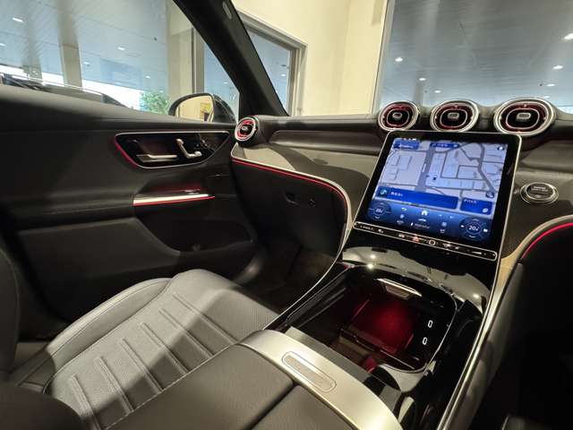 Mercedes-Benz GLC 8
