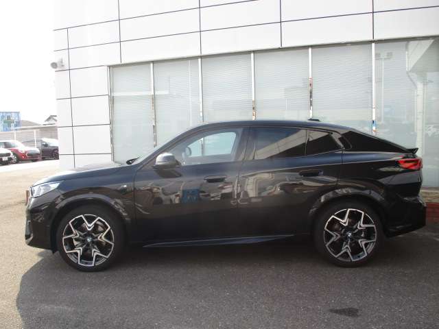 BMW X2 8