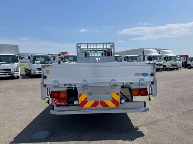 UD Trucks Condor 7