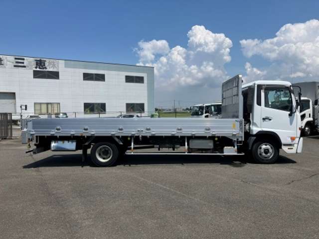UD Trucks Condor 9