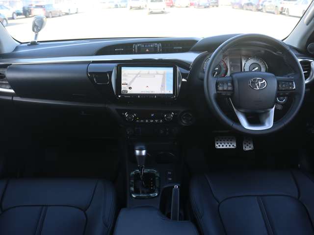 Toyota Hilux 11