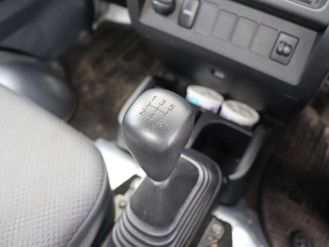 Daihatsu Hijet Truck 5
