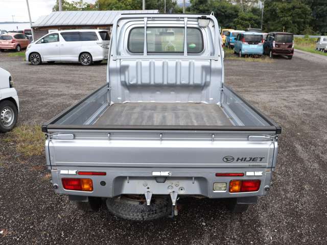 Daihatsu Hijet Truck 7