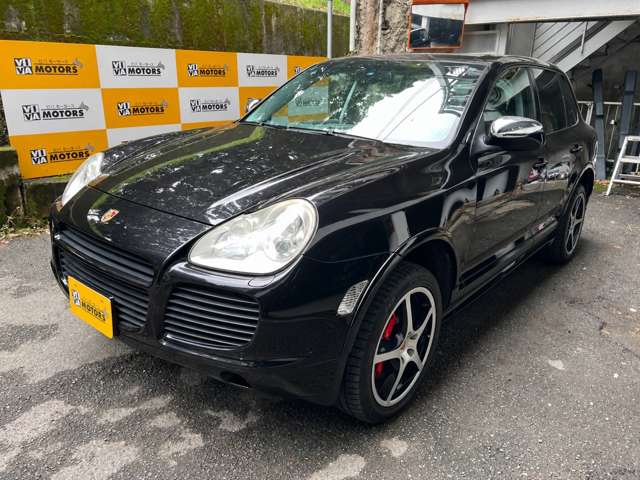 Porsche Cayenne 2