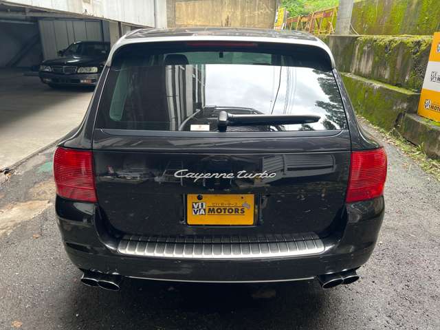 Porsche Cayenne 10