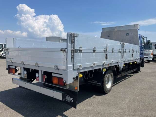 Isuzu Forward 8
