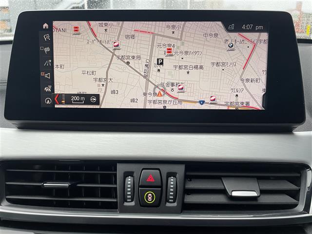 BMW X1 12