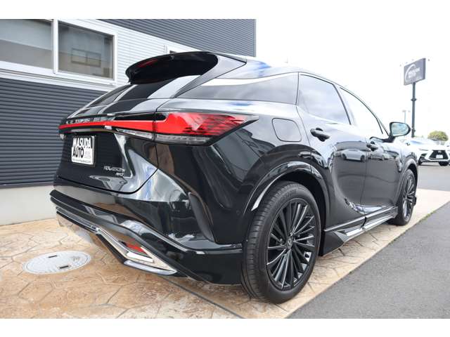 Lexus RX 7