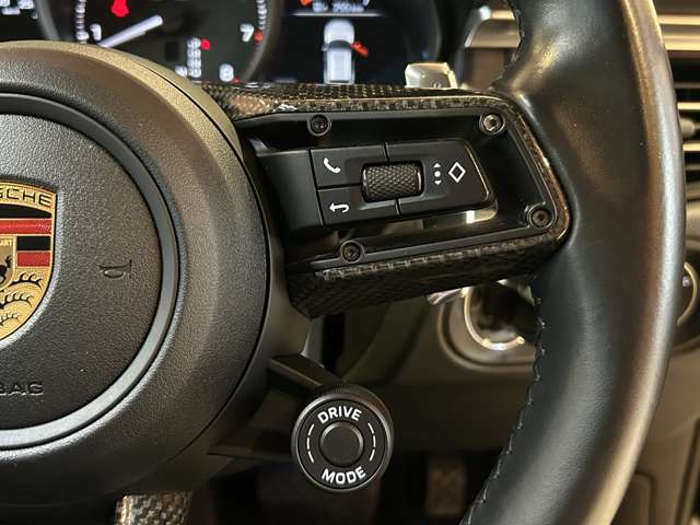 Porsche Macan 11